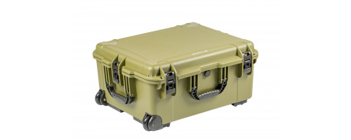 Кейс пластиковый OffRoadTeam Серия-Element модель EL613720 ЗЕЛЕНЫЙ, внутренние размеры 580*465*276мм, IP65, с колесами