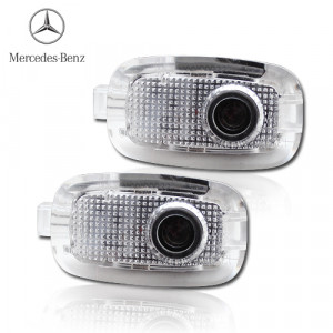 Подсветка двери светодиодная с логотипом BENZ C-class в штатное место Комплект 2 шт.